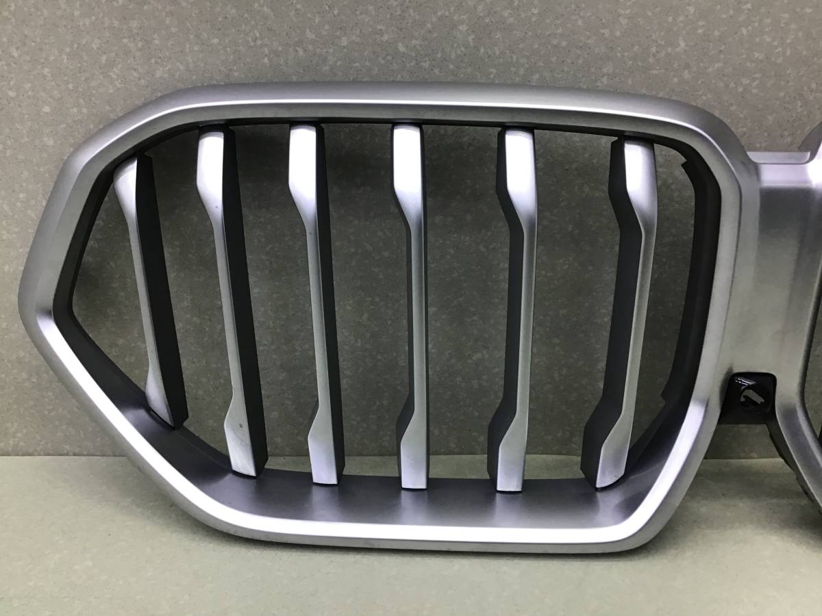 Решетка радиатора BMW X6 G06 2019> Решетка радиатора BMW X6 G06 2019>