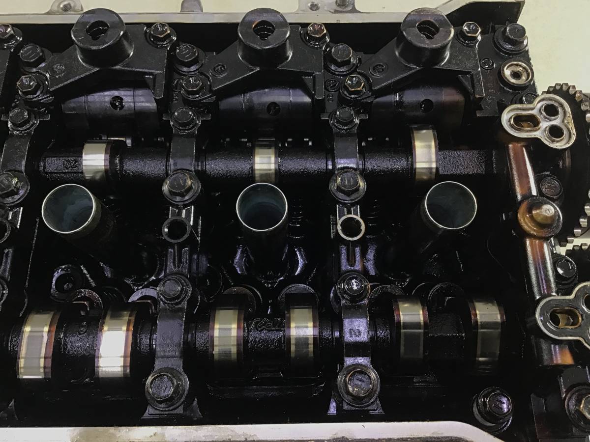Головка блока цилиндров Toyota Rav 4 (A30) 2006-2013 Головка блока цилиндров Toyota Rav 4 (A30) 2006-2013