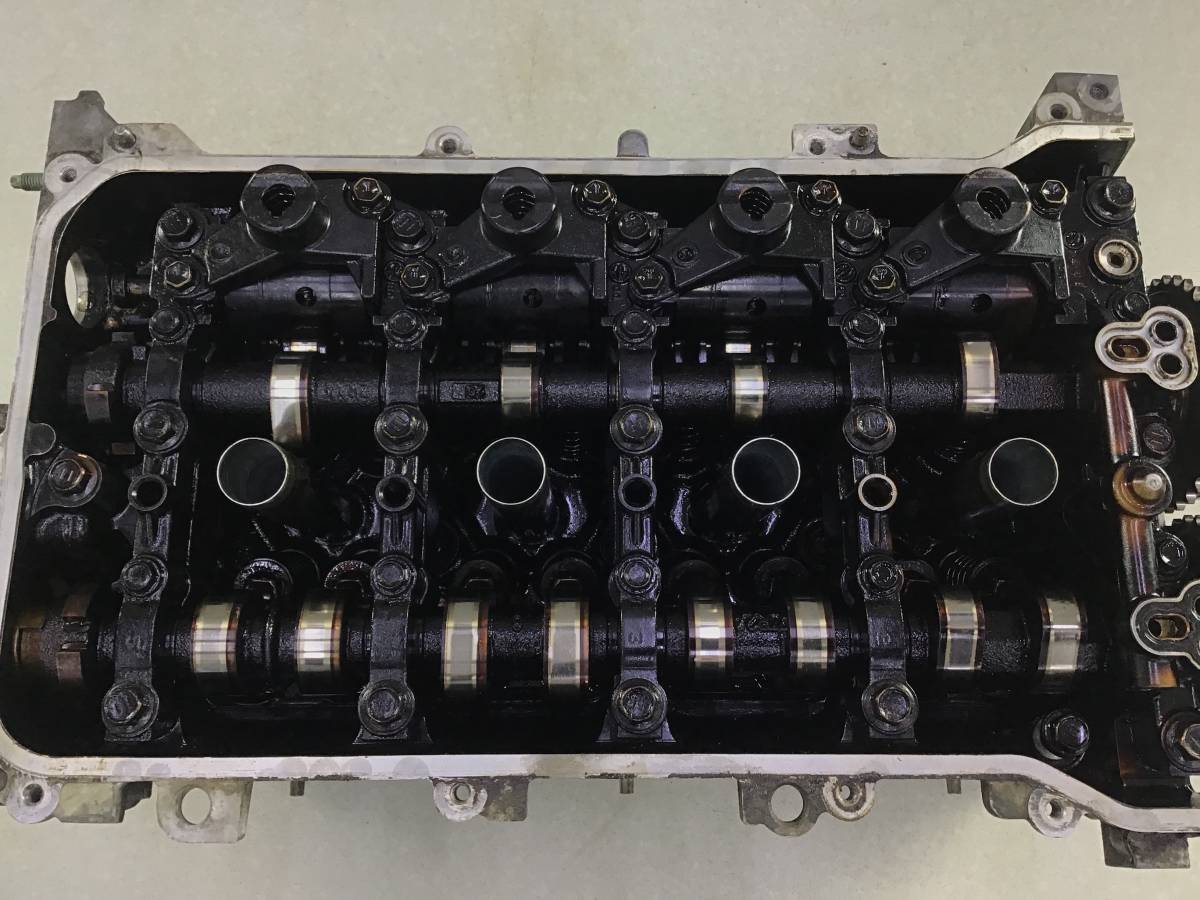 Головка блока цилиндров Toyota Rav 4 (A30) 2006-2013 Головка блока цилиндров Toyota Rav 4 (A30) 2006-2013