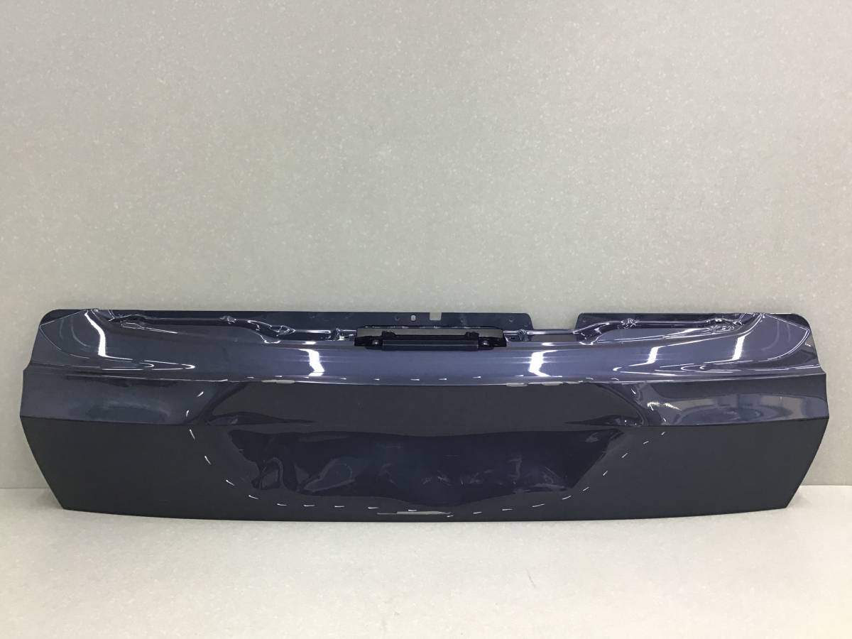 Дверь багажника BMW X5 G05 2018> Дверь багажника BMW X5 G05 2018>