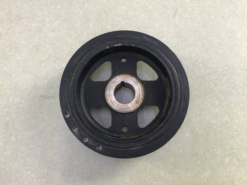 Шкив коленвала Toyota Rav 4 (A30) 2006-2013 Шкив коленвала Toyota Rav 4 (A30) 2006-2013