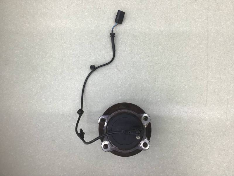 Ступица задняя Ford Focus 3 (CB8) 2011-2019 Ступица задняя Ford Focus 3 (CB8) 2011-2019