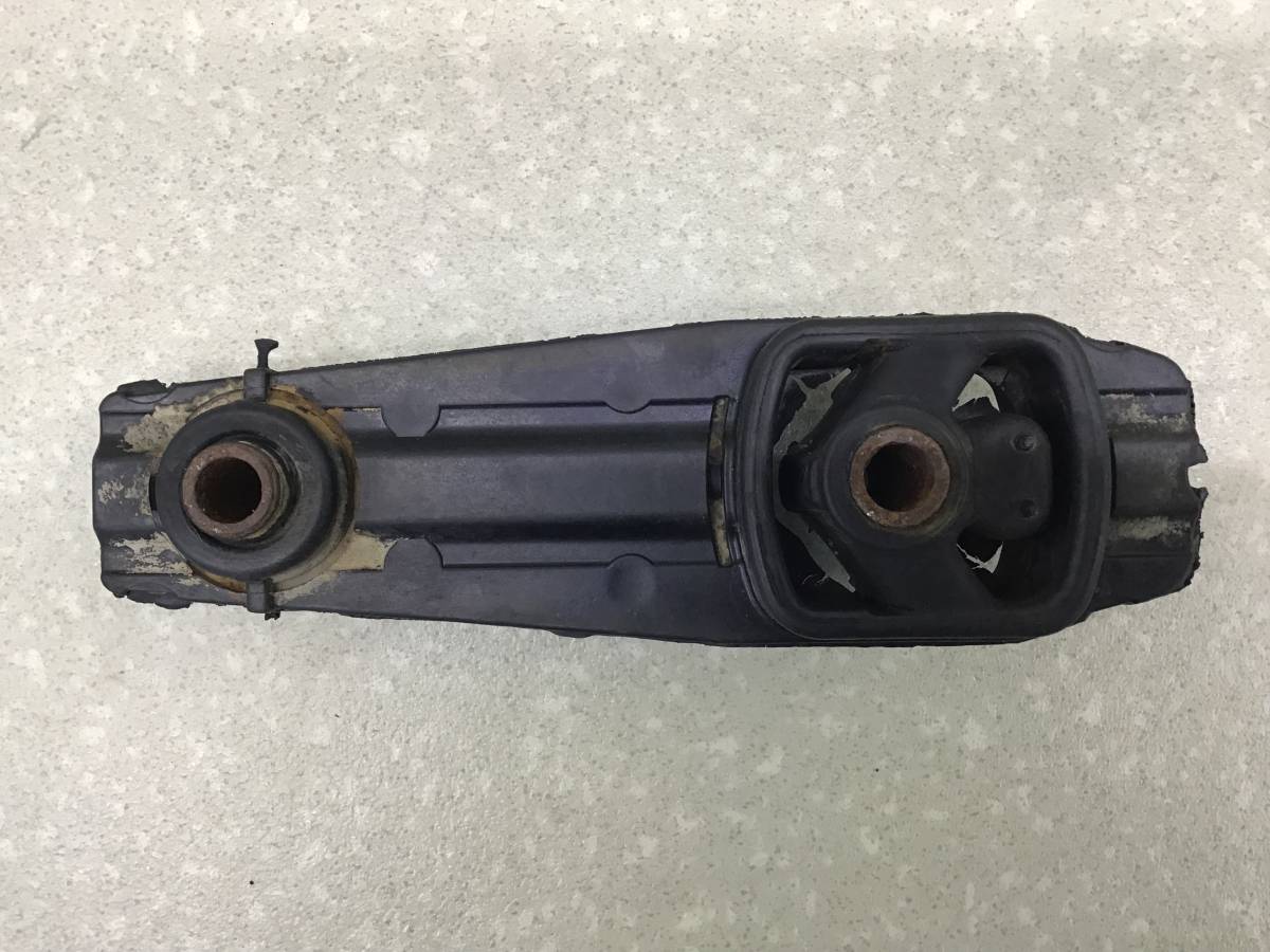 Опора КПП Citroen C3 (A51) 2009-2016 Опора КПП Citroen C3 (A51) 2009-2016