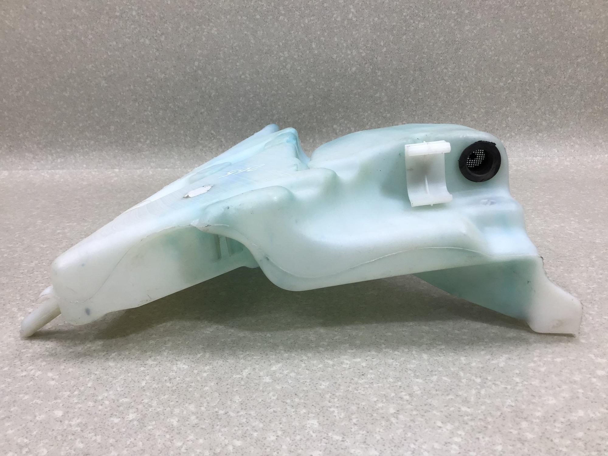 Бачок омывателя лобового стекла Volvo S40 (MS) 2004-2012