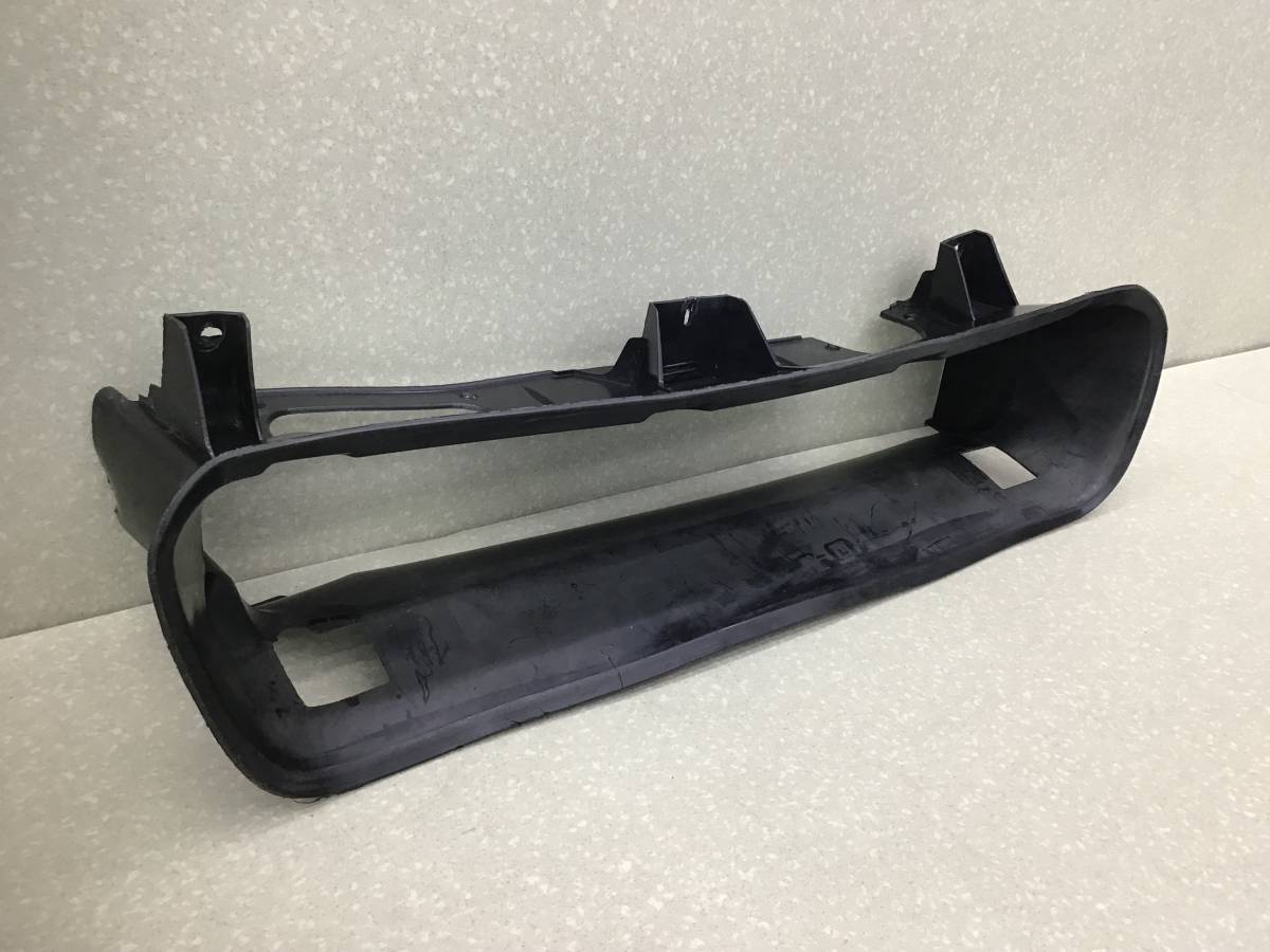 Воздуховод радиатора Volvo S40 (MS) 2004-2012 Воздуховод радиатора Volvo S40 (MS) 2004-2012
