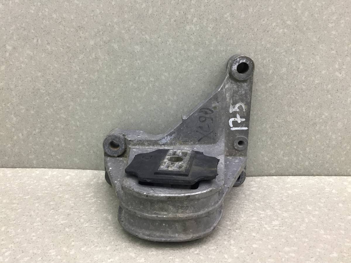 Опора двигателя Volvo S80 (TS, TH, KV) 1998-2006 Опора двигателя Volvo S80 (TS, TH, KV) 1998-2006