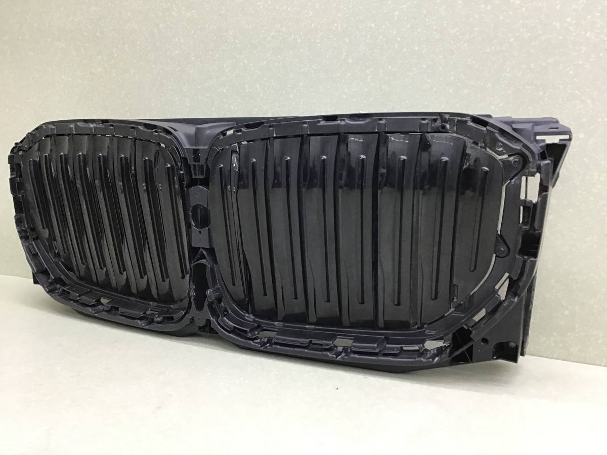 Решетка радиатора BMW X5 G05 2018> Решетка радиатора BMW X5 G05 2018>