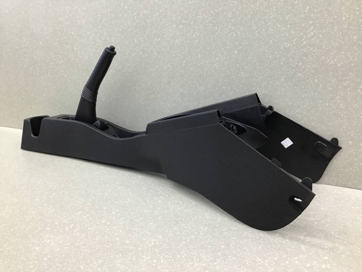 Консоль центральная Lada XRAY (GAB) 2015-2022 Консоль центральная Lada XRAY (GAB) 2015-2022