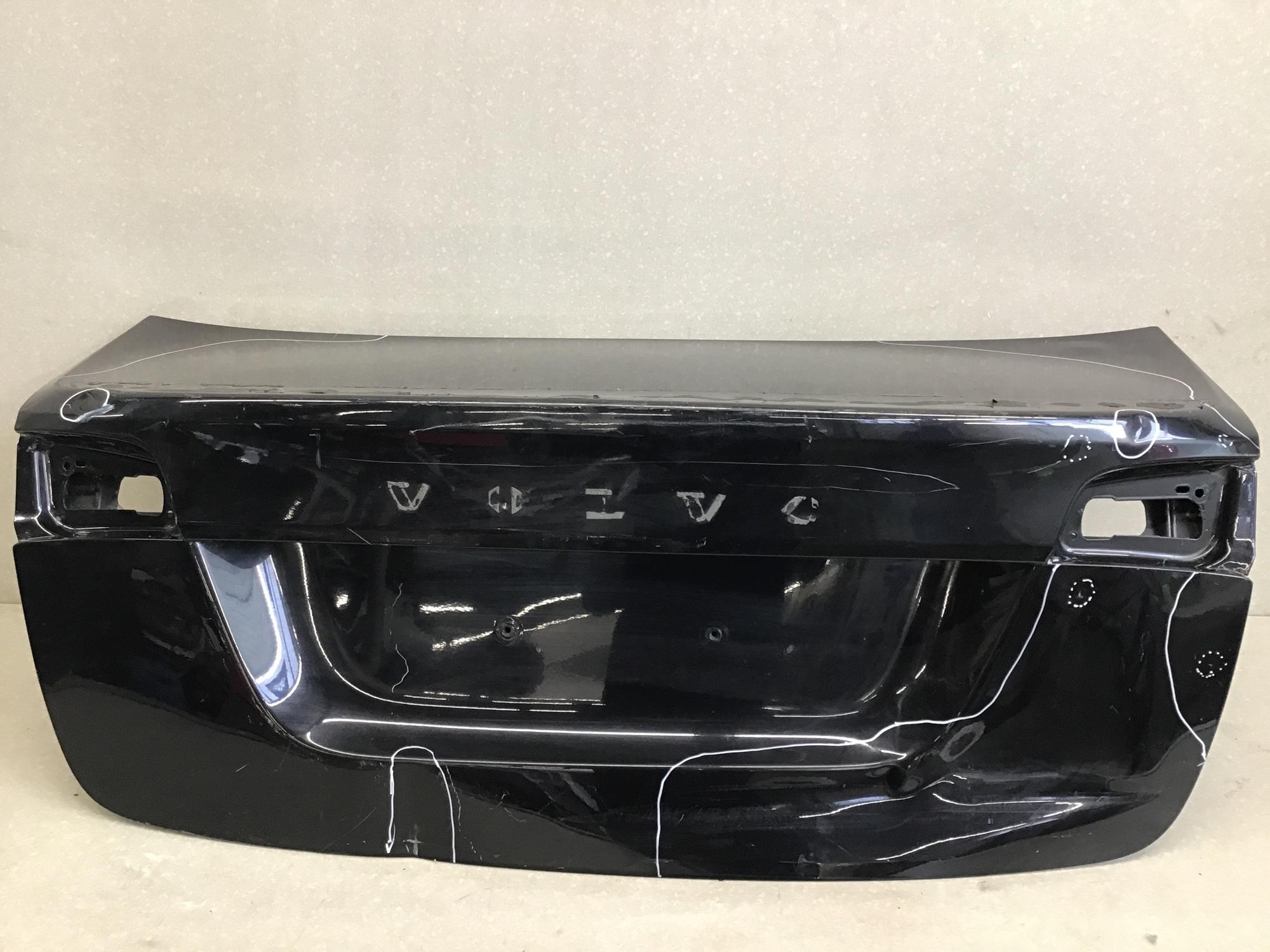 Крышка багажника, Volvo S60 2010> Крышка багажника, Volvo S60 2010>
