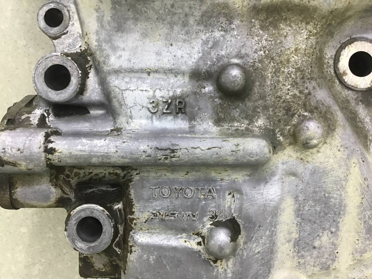 Крышка двигателя передняя Toyota Rav 4 (A30) 2006-2013 Крышка двигателя передняя Toyota Rav 4 (A30) 2006-2013