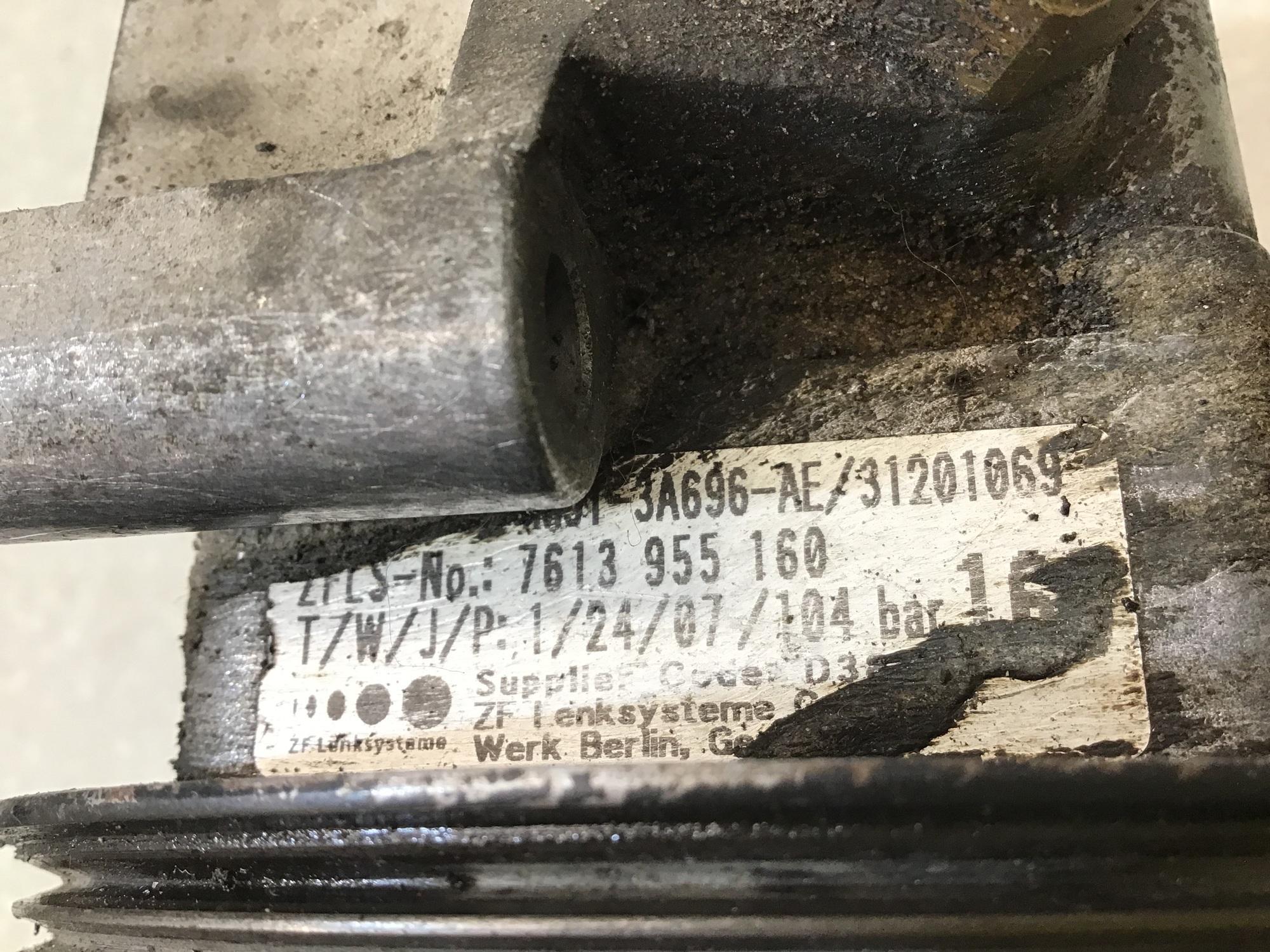 Насос гидроусилителя  Volvo S40 (MS) 2004-2012