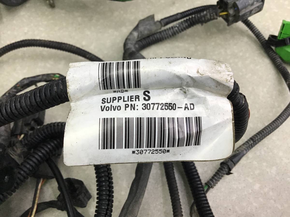 Проводка двс Volvo S40 (MS) 2004-2012 Проводка двс Volvo S40 (MS) 2004-2012