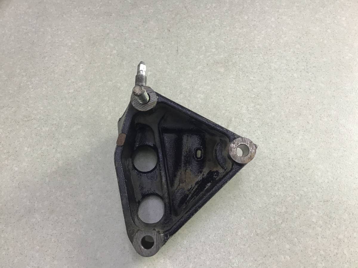Кронштейн двигателя правый Toyota Rav 4 (A30) 2006-2013 Кронштейн двигателя правый Toyota Rav 4 (A30) 2006-2013