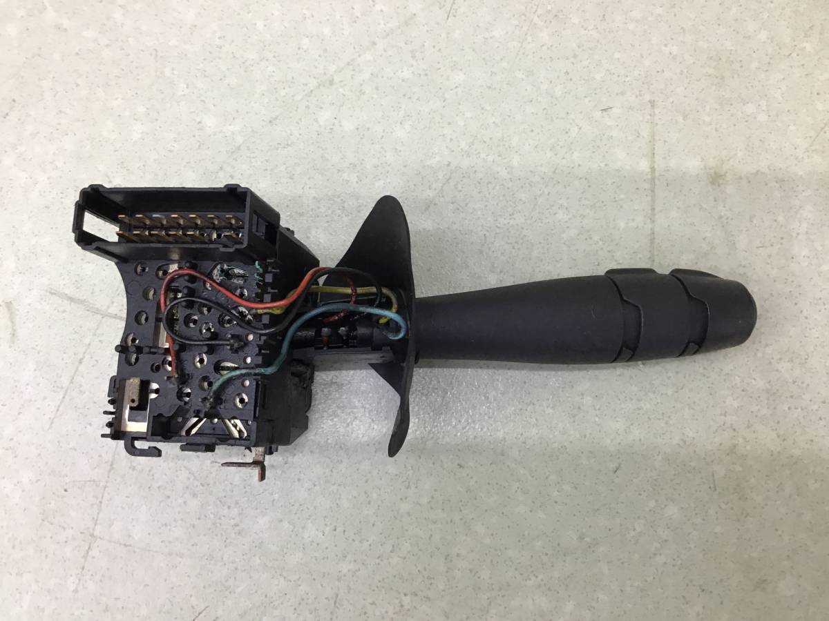 Переключатель поворотов подрулевой Renault Duster (HS) 2010-2021