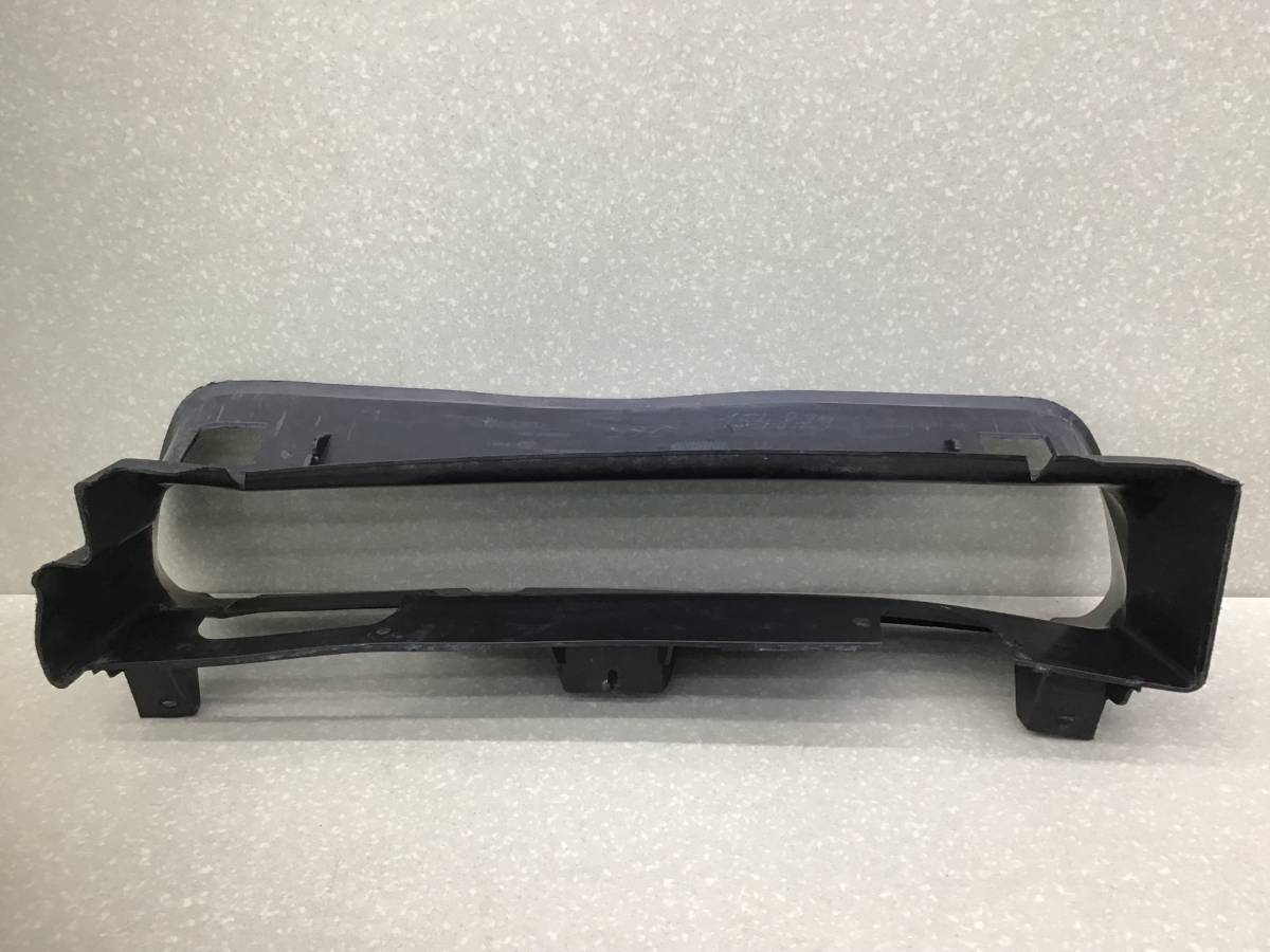 Воздуховод радиатора Volvo S40 (MS) 2004-2012 Воздуховод радиатора Volvo S40 (MS) 2004-2012