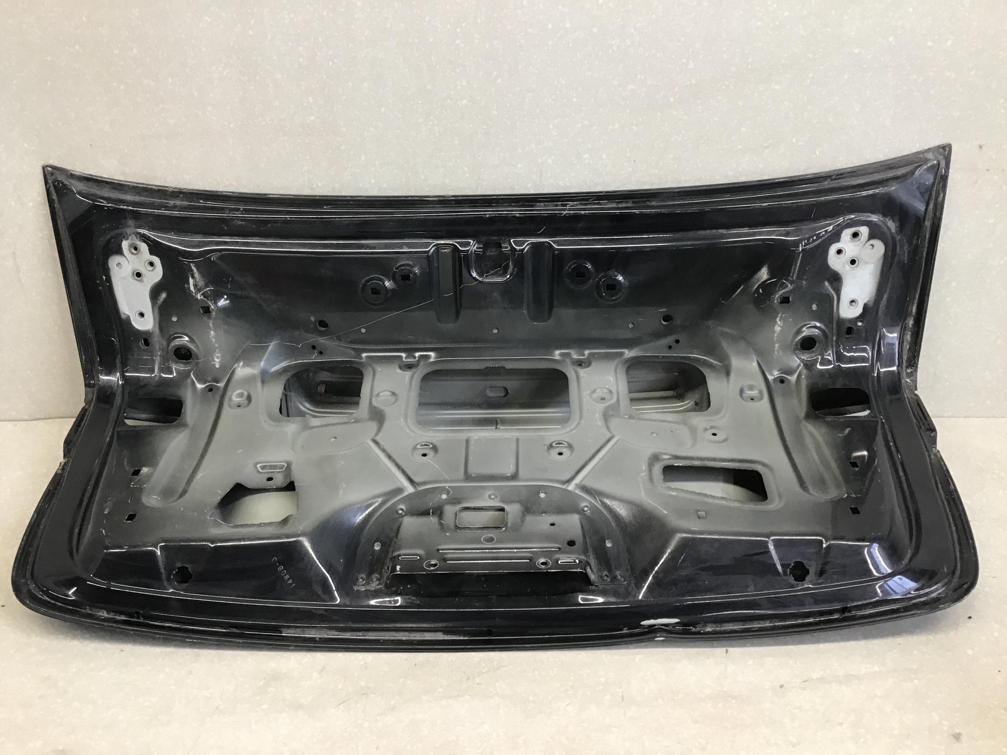 Крышка багажника, Volvo S60 2010> Крышка багажника, Volvo S60 2010>