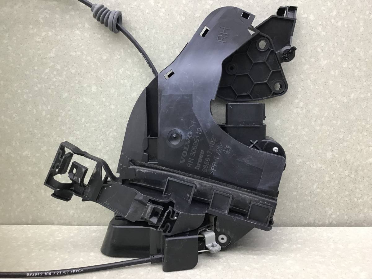 Замок двери задней правой Volvo S40 (MS) 2004-2012 Замок двери задней правой Volvo S40 (MS) 2004-2012