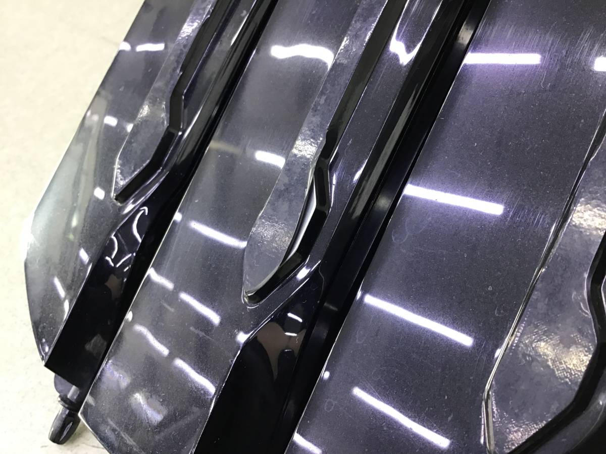 Решетка радиатора правая BMW X6 G06 2019> Решетка радиатора правая BMW X6 G06 2019>