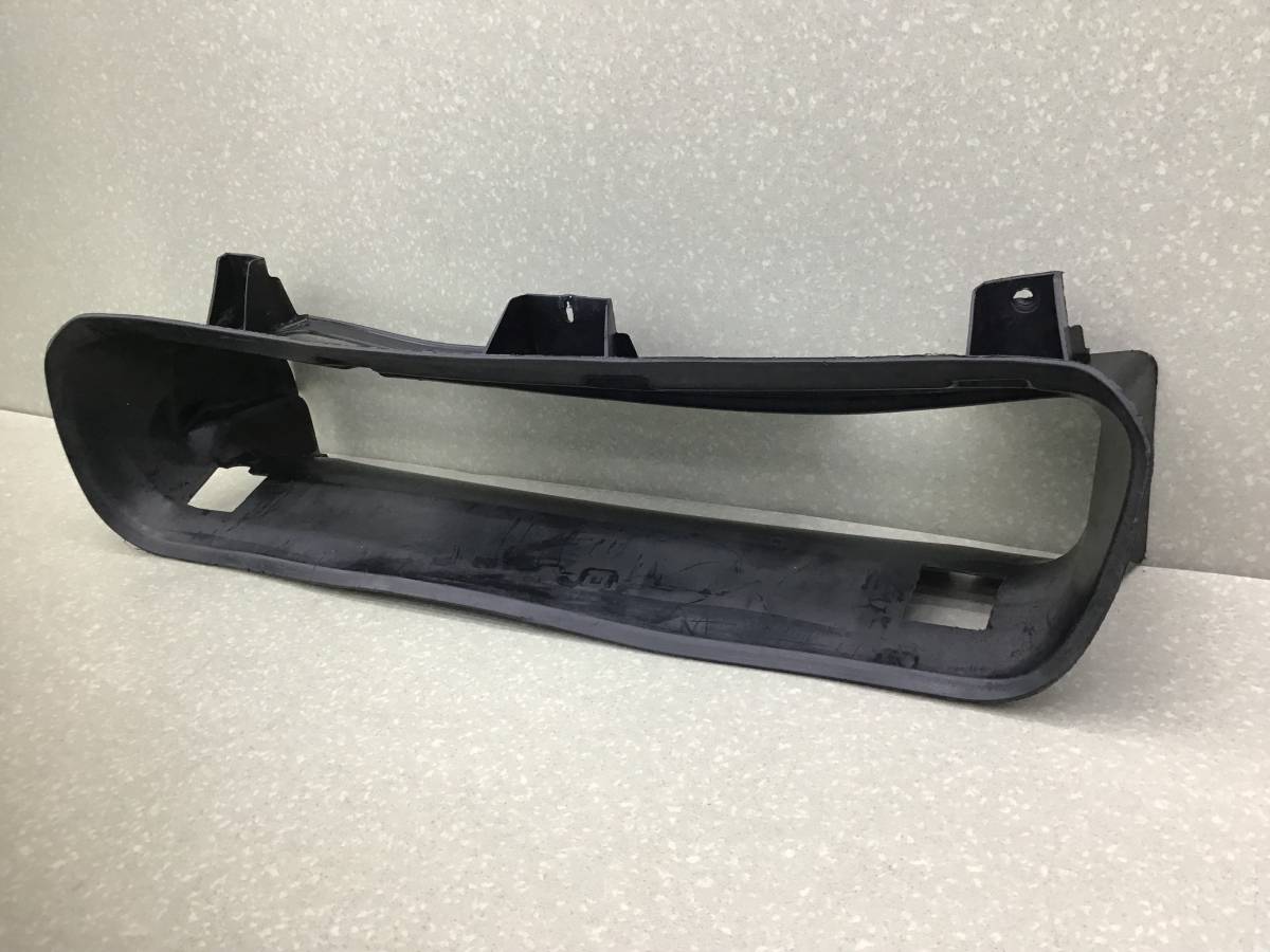 Воздуховод радиатора Volvo S40 (MS) 2004-2012 Воздуховод радиатора Volvo S40 (MS) 2004-2012