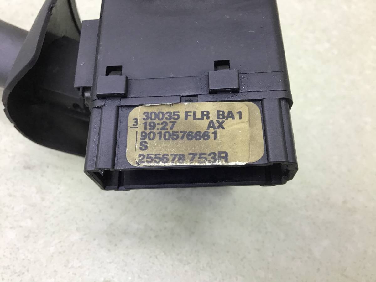 Переключатель стеклоочистителей Renault Duster (HS) 2010-2021