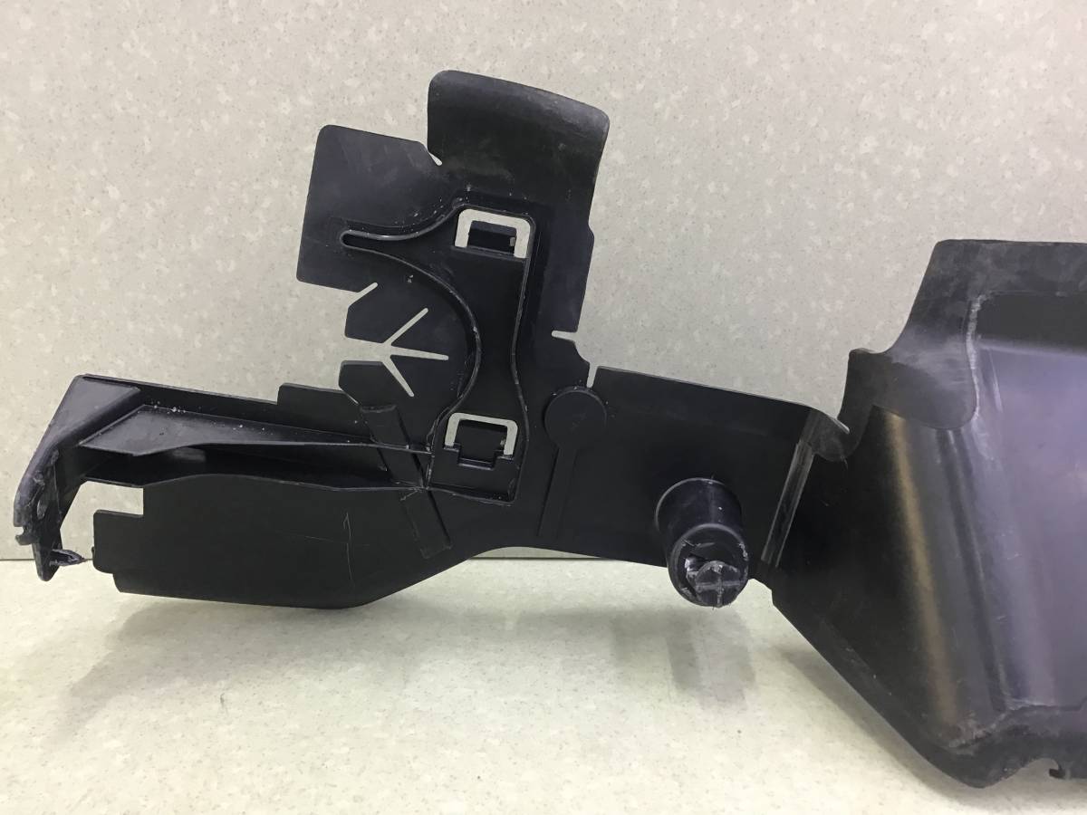 Воздуховод радиатора BMW X5 G05 2018>