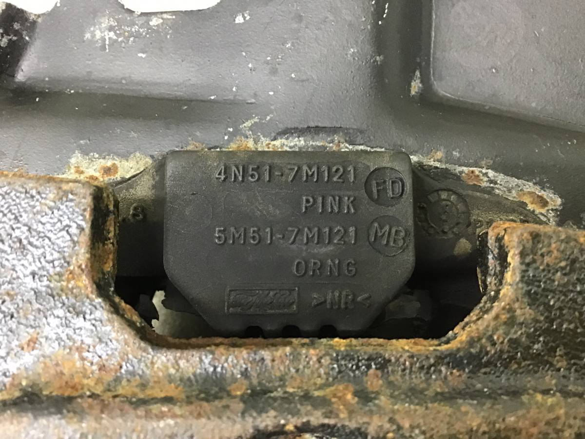 Опора двигателя левая Ford Kuga (CBV) 2008-2013 Опора двигателя левая Ford Kuga (CBV) 2008-2013
