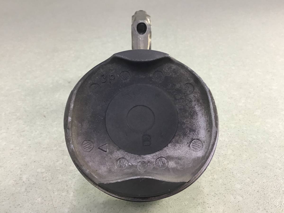 Поршень с шатуном Toyota Rav 4 (A30) 2006-2013 Поршень с шатуном Toyota Rav 4 (A30) 2006-2013