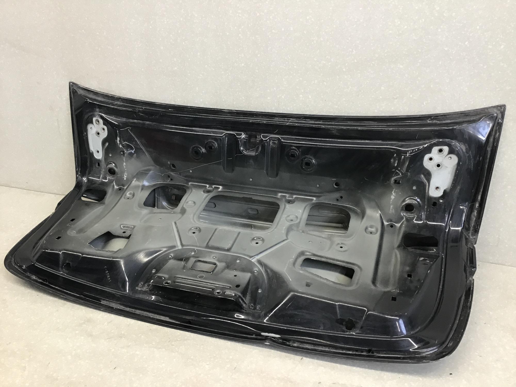 Крышка багажника, Volvo S60 2010> Крышка багажника, Volvo S60 2010>