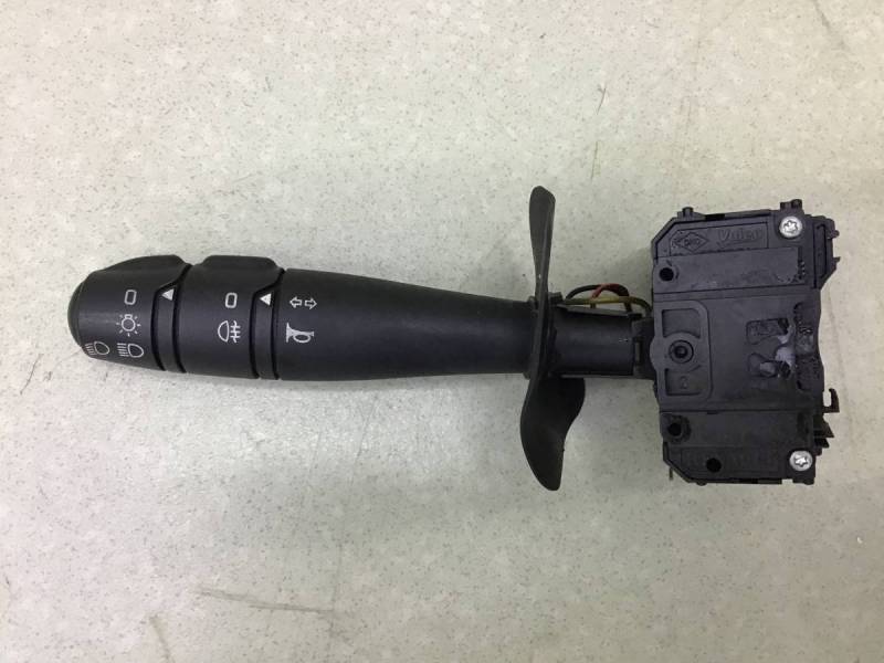 Переключатель поворотов подрулевой Renault Duster (HS) 2010-2021