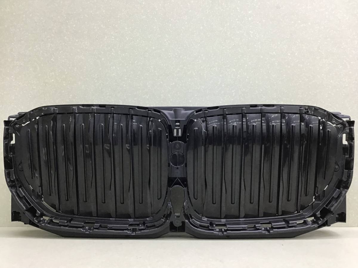 Решетка радиатора BMW X5 G05 2018> Решетка радиатора BMW X5 G05 2018>