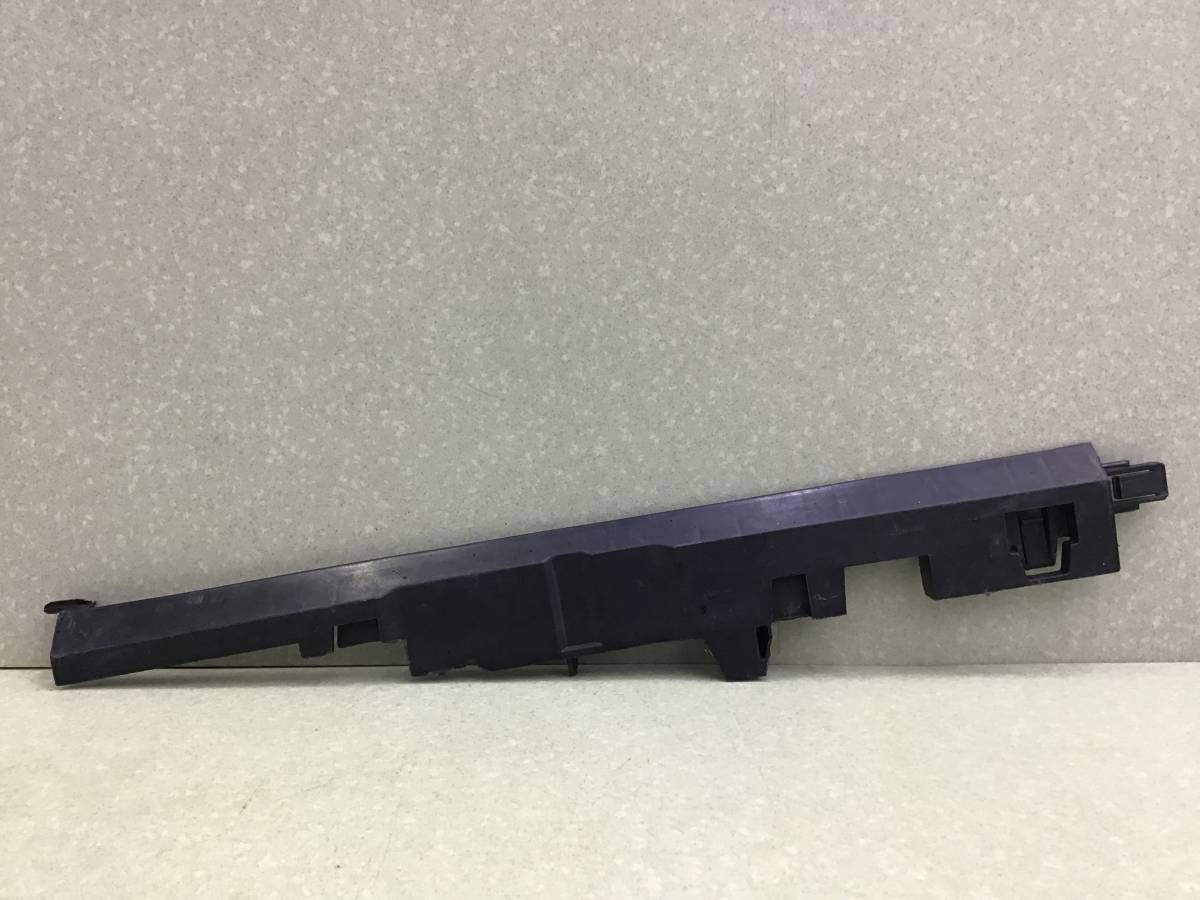 Воздуховод радиатора BMW X5 G05 2018>