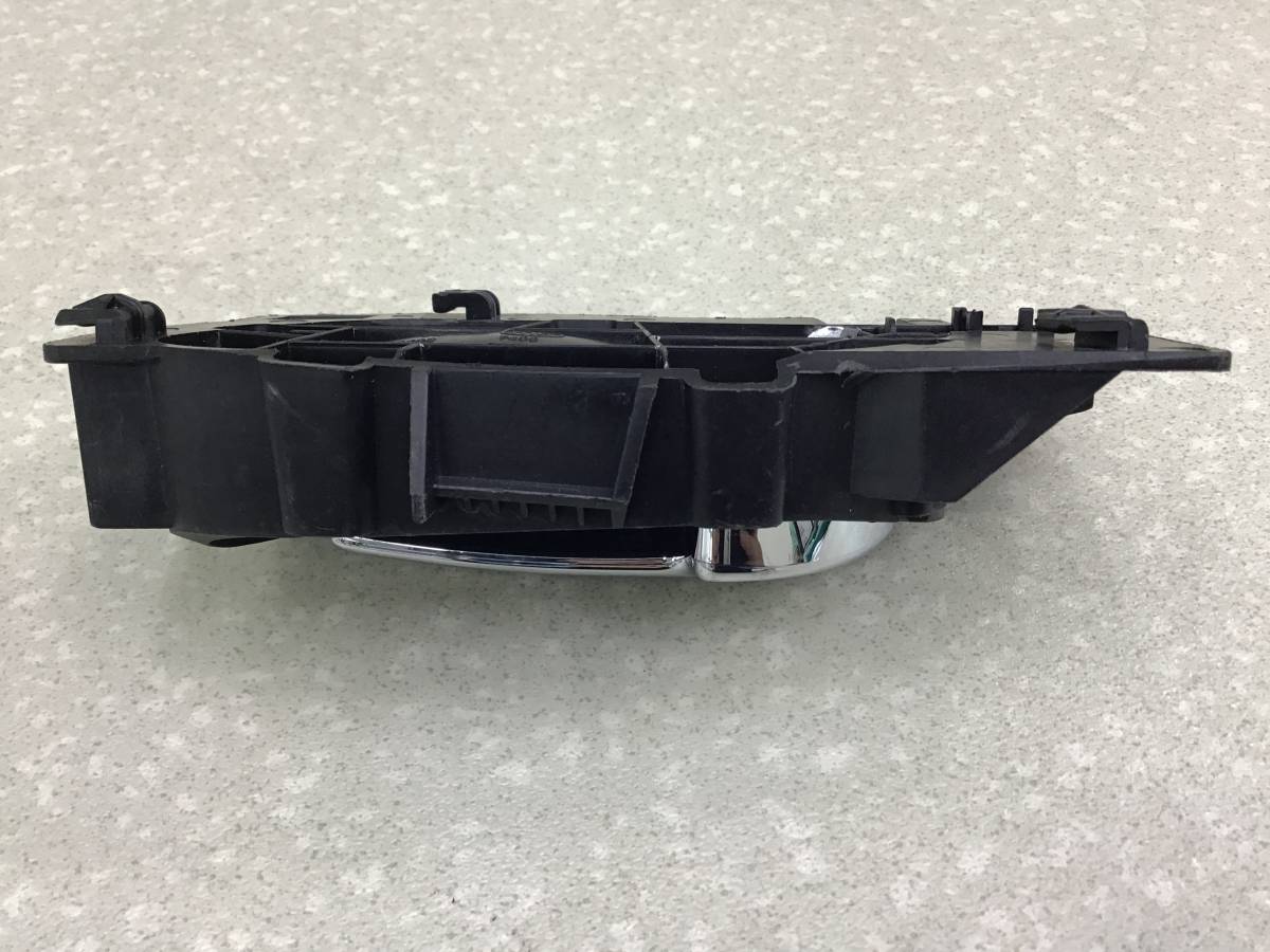 Ручка двери внутренняя правая Citroen C4 (B7) 2011-2022 Ручка двери внутренняя правая Citroen C4 (B7) 2011-2022
