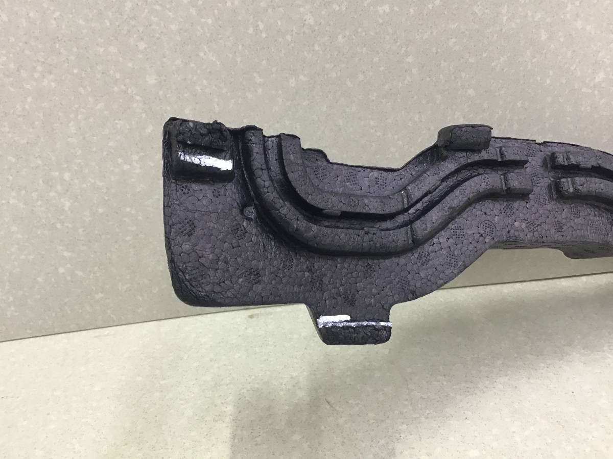 Наполнитель переднего бампера BMW X5 G05 2018>